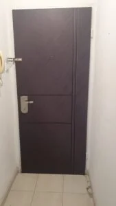 טפט לדלת פלדלת