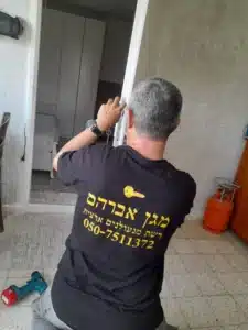 מנעולן בתל אביב